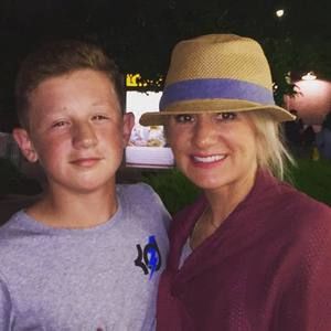 Meet your Posher, Kelly